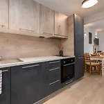 Апартаменти Grota Пореч