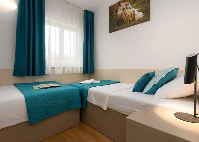 Apartament Grota *